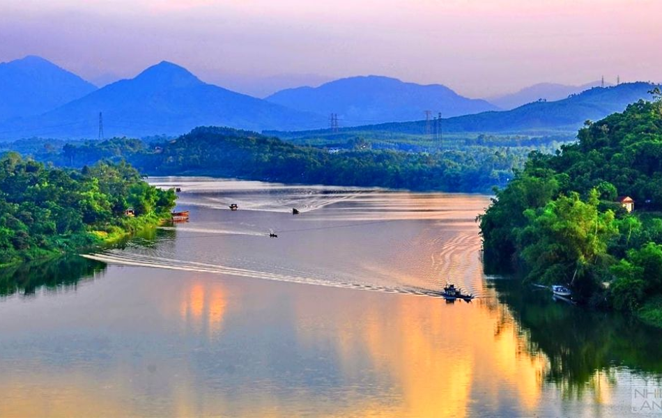 TOP 11 THINGS YOU MUST DO IN HUE, VIET NAM 