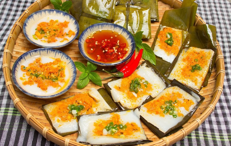What is the history of Hue cuisine?